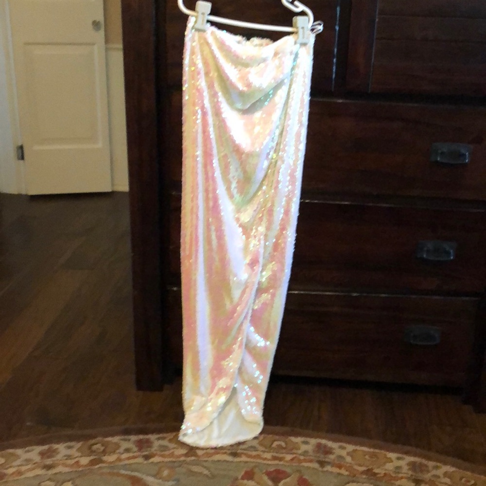 Sequin skirt